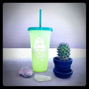 *stoner girl* inspired Tumbler color changing